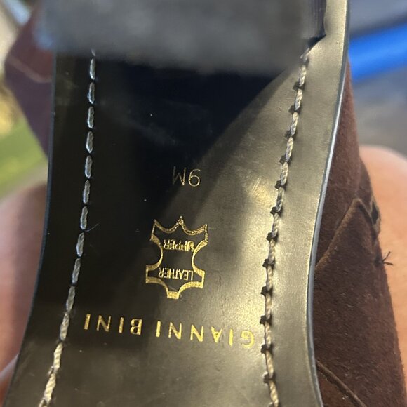 Giani Bernini Raisin Brown Boots Inner Zip Like New size 9.5 - Picture 7 of 11